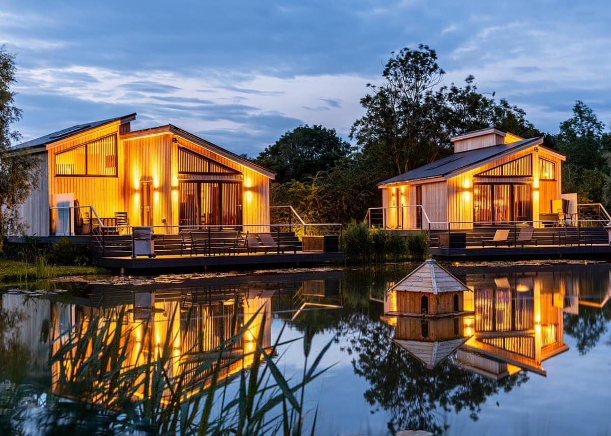 Woad Mill Lakeside Lodges Boston Eksteriør bilde