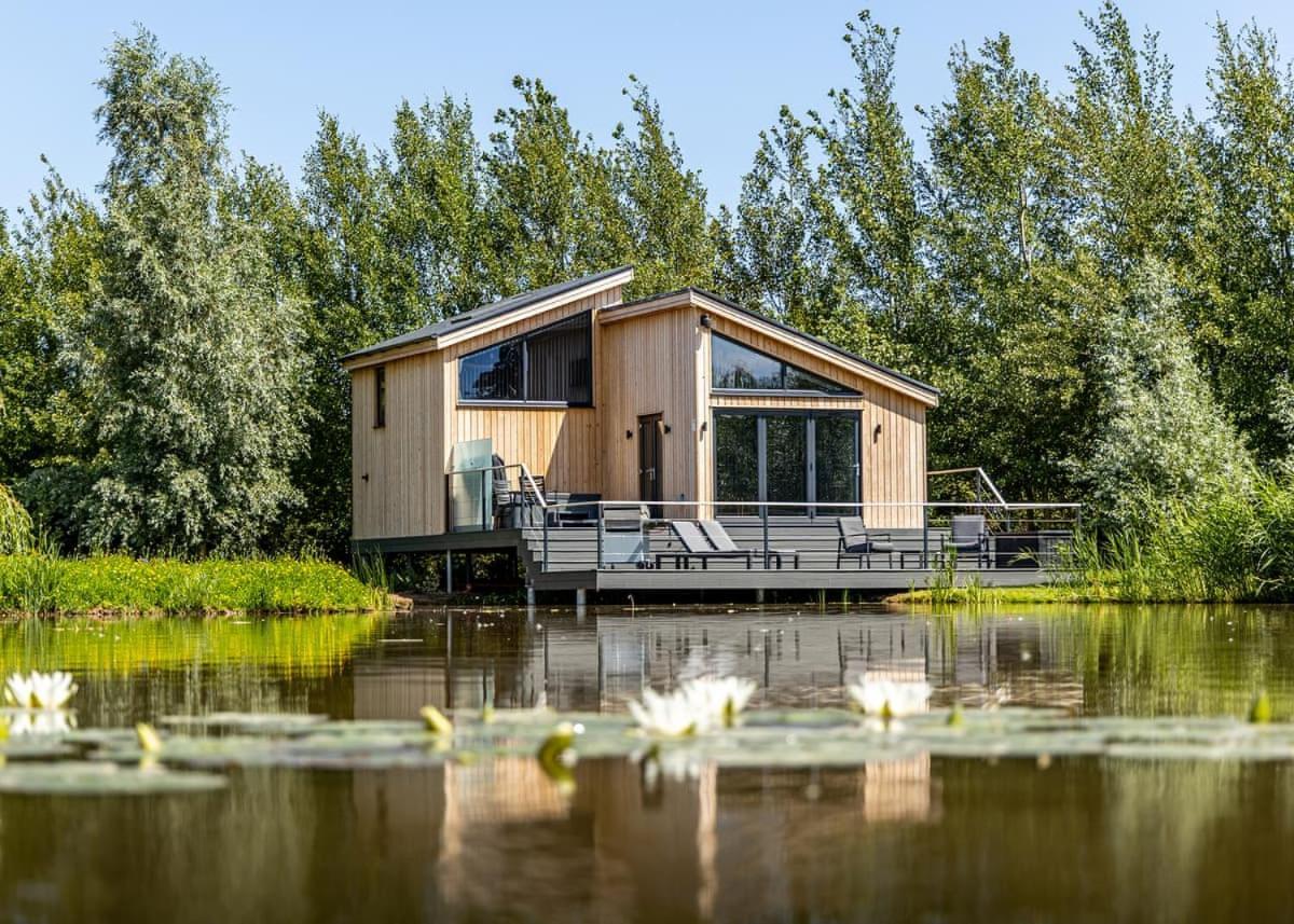 Woad Mill Lakeside Lodges Boston Eksteriør bilde