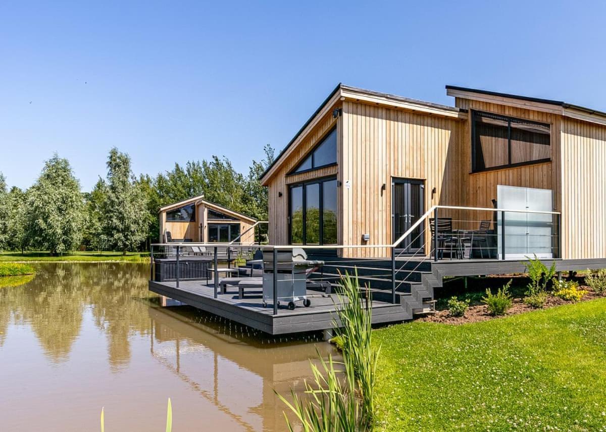 Woad Mill Lakeside Lodges Boston Eksteriør bilde